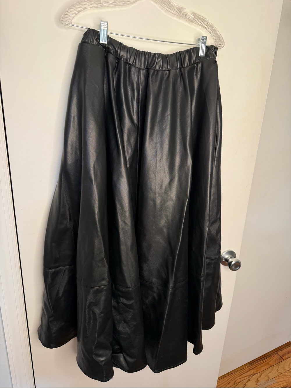 Karen Millen Faux Leather Skirt - Picture 2 of 4